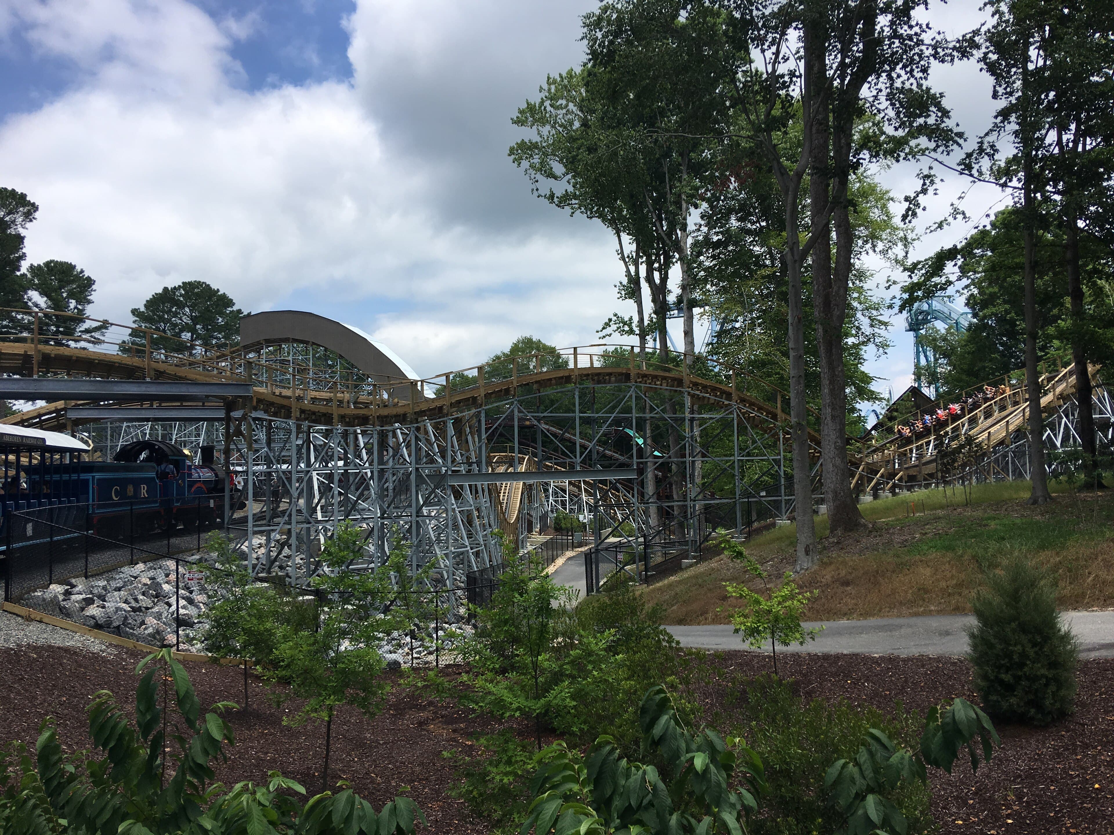 InvadR at Busch Gardens Williamsburg